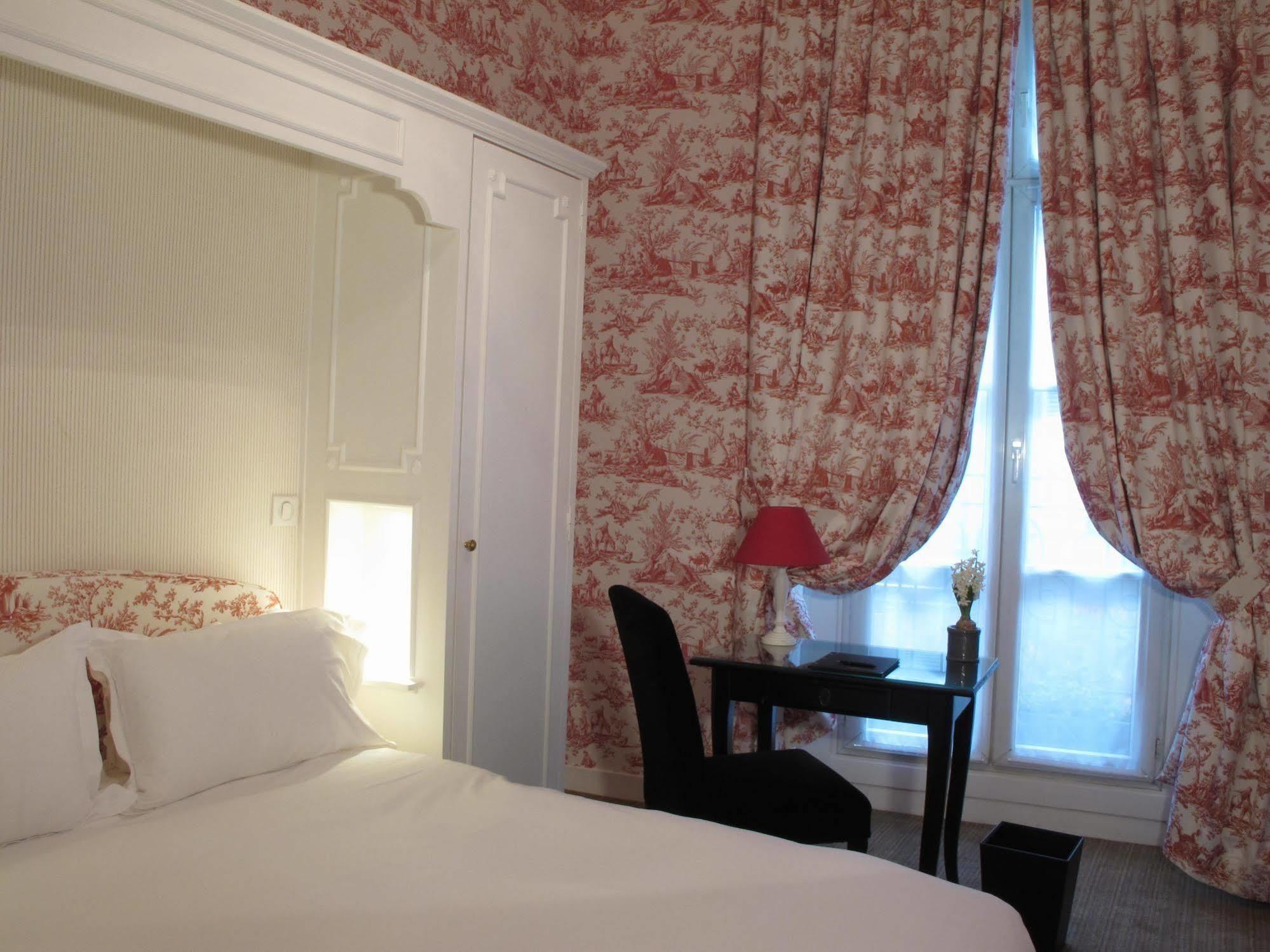 פריז Hotel Vaneau Saint Germain מראה חיצוני תמונה